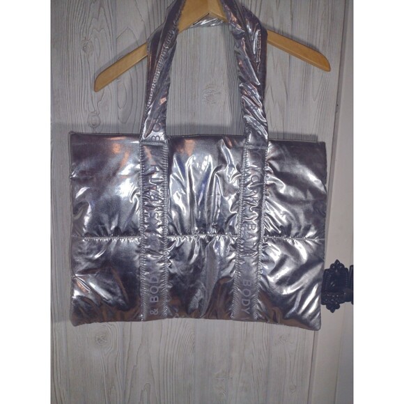 Bath and Body Works Tote Bag Puffy Puffer SILVER SHINY Carry All 2024 NWT $130 - Picture 6 of 9